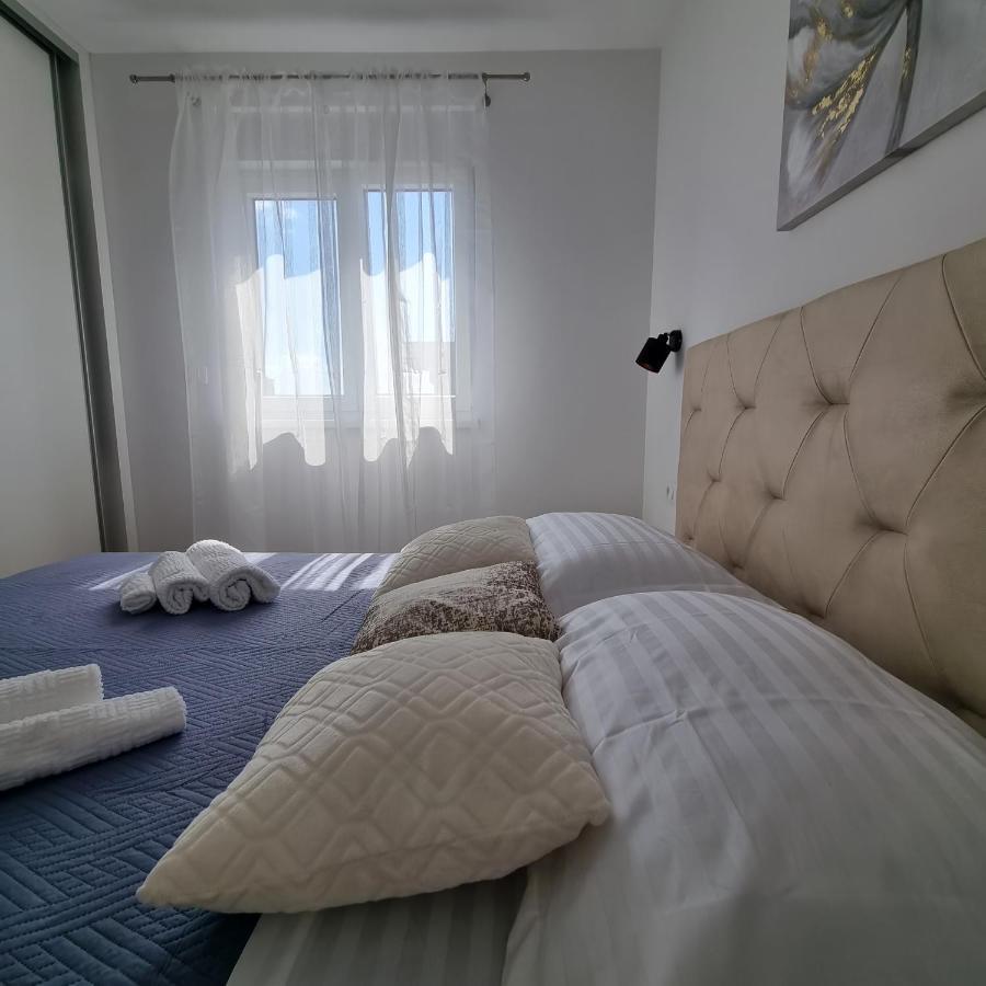 Apartments Happiness Traù Esterno foto